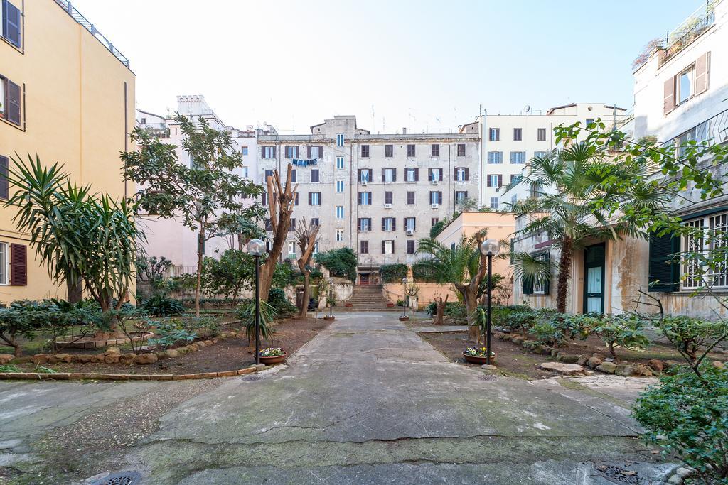 Tridomus Apartment - Filiberto 233 Rome Bagian luar foto