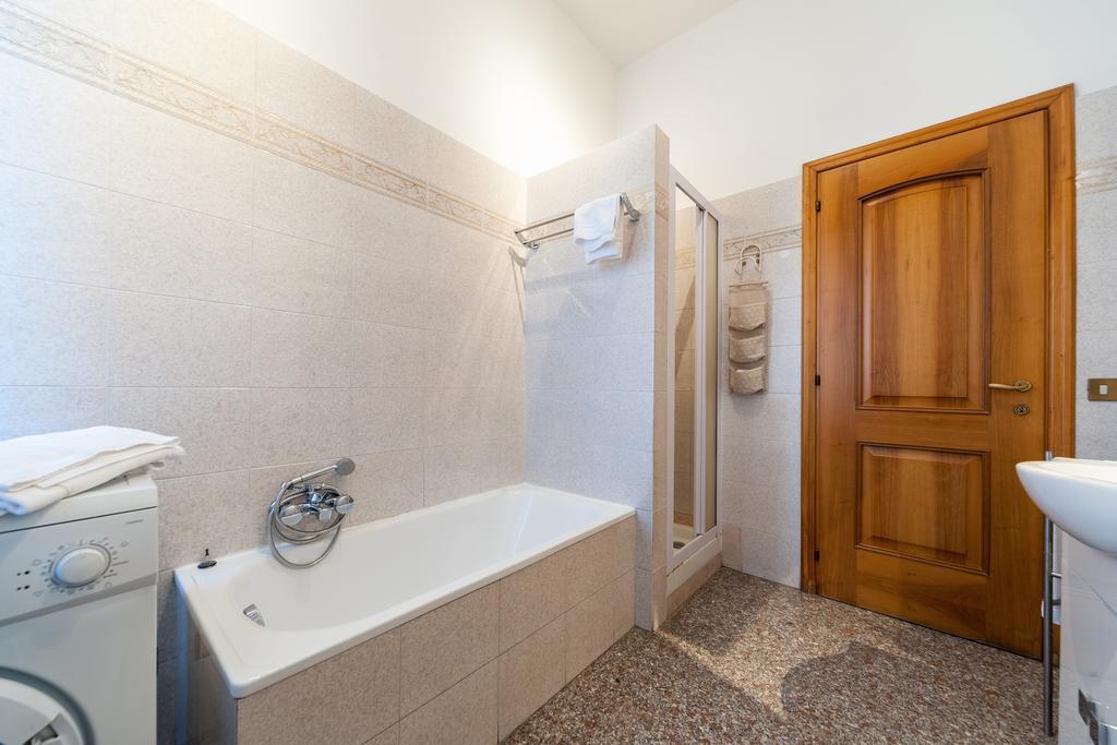 Tridomus Apartment - Filiberto 233 Rome Bagian luar foto